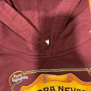 Maroon sierra Nevada brewery sweatshirt
